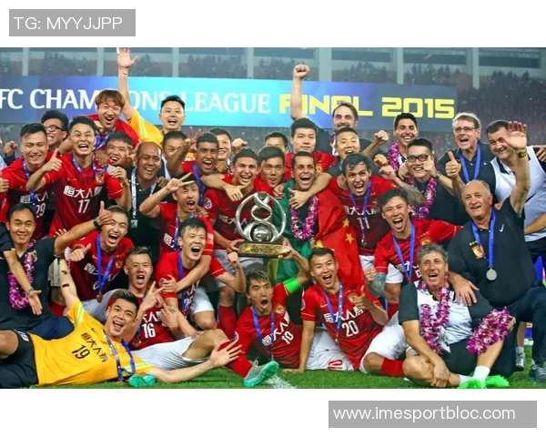 河南队凭借定位球进攻本赛季打入29球领跑中超球队展现强大实力